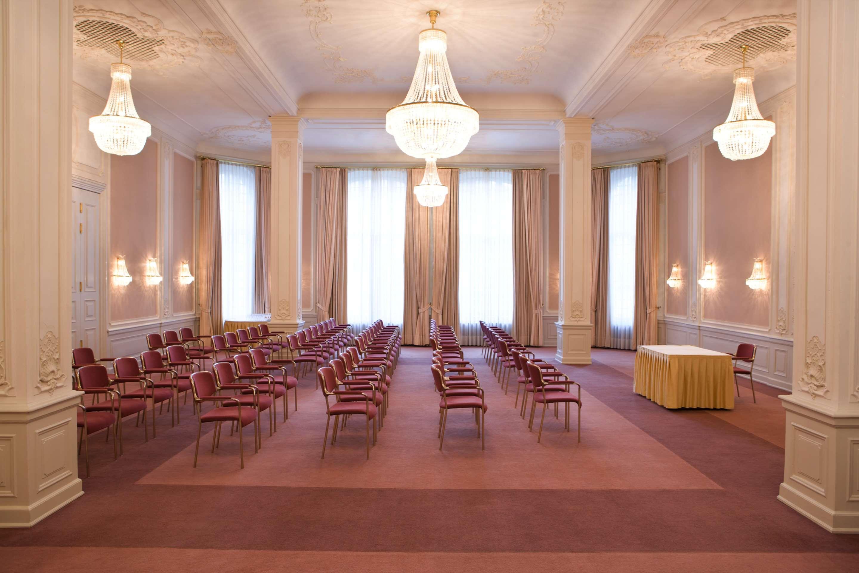 Steigenberger Hotel & Spa Bad Pyrmont Esterno foto The main conference room